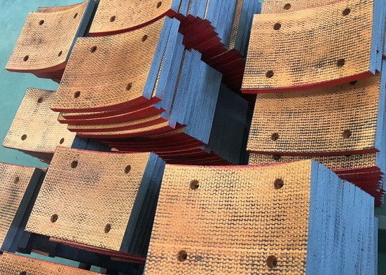 Mesin Pengeboran Resin Friction Brake Pad Non Asbestos Woven Brake Block Material